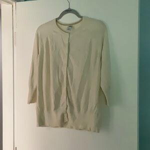 Ivory GAP cardigan. Size XXL.